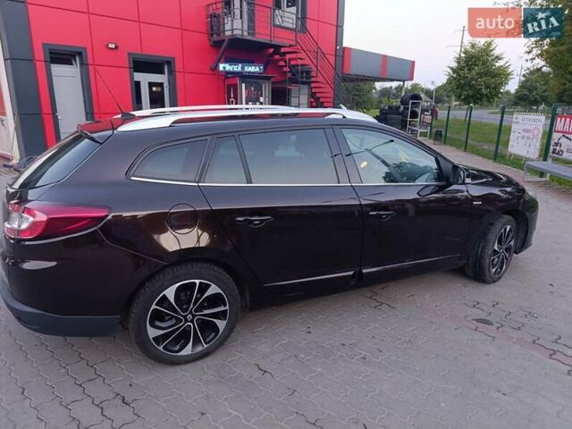 Коричневый Рено Меган, объемом двигателя 1.2 л и пробегом 265 тыс. км за 7200 $, фото 6 на Automoto.ua