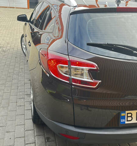 Коричневий Рено Меган, об'ємом двигуна 1.5 л та пробігом 223 тис. км за 9500 $, фото 13 на Automoto.ua