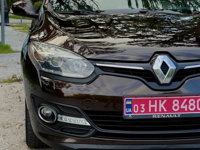 Коричневый Рено Меган, объемом двигателя 1.5 л и пробегом 230 тыс. км за 9500 $, фото 6 на Automoto.ua