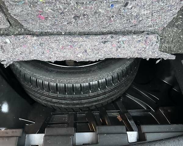 Коричневий Рено Меган, об'ємом двигуна 0 л та пробігом 235 тис. км за 8800 $, фото 15 на Automoto.ua