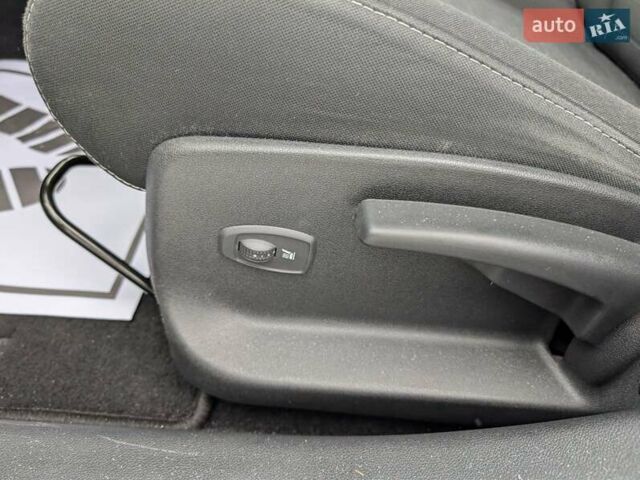 Коричневый Рено Меган, объемом двигателя 1.2 л и пробегом 135 тыс. км за 7950 $, фото 24 на Automoto.ua