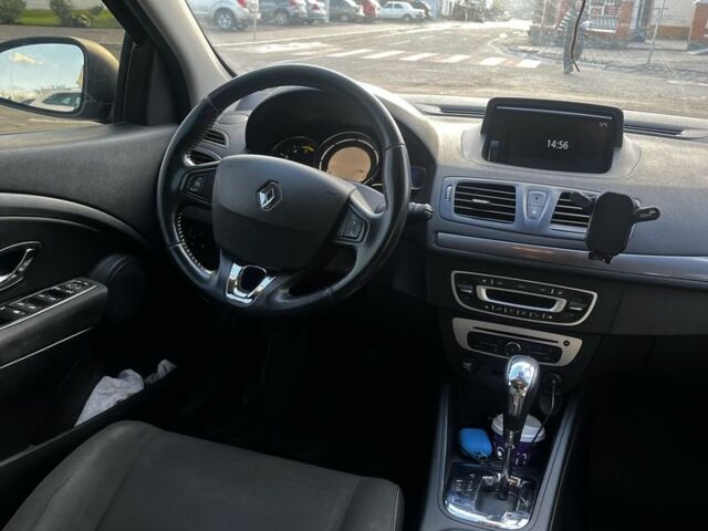 Рено Меган 2015 в Черкассах на Automoto.ua Коричневый Рено Меган, объемом двигателя 1.5 л и пробегом 268 тыс. км за 9000 $, фото 4 на Automoto.ua