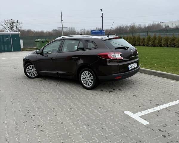 Коричневий Рено Меган, об'ємом двигуна 1.46 л та пробігом 129 тис. км за 9999 $, фото 4 на Automoto.ua