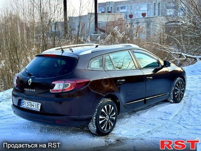 Коричневый Рено Меган, объемом двигателя 1.6 л и пробегом 21000 тыс. км за 7500 $, фото 1 на Automoto.ua