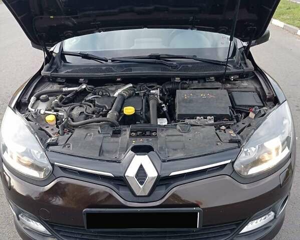 Коричневый Рено Меган, объемом двигателя 1.5 л и пробегом 164 тыс. км за 8750 $, фото 7 на Automoto.ua