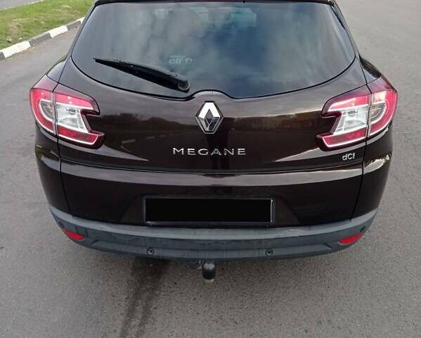 Коричневый Рено Меган, объемом двигателя 1.5 л и пробегом 164 тыс. км за 8750 $, фото 4 на Automoto.ua