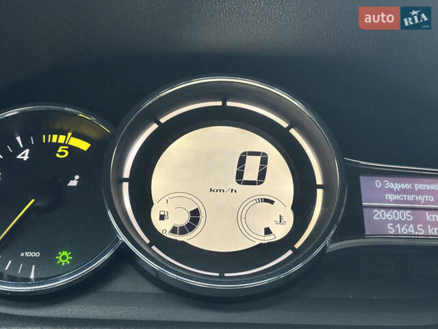Коричневый Рено Меган, объемом двигателя 1.46 л и пробегом 206 тыс. км за 9700 $, фото 8 на Automoto.ua