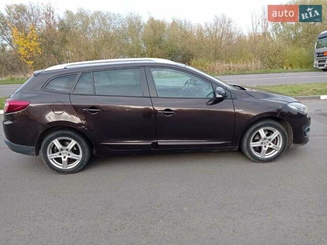 Коричневый Рено Меган, объемом двигателя 1.5 л и пробегом 164 тыс. км за 8750 $, фото 5 на Automoto.ua