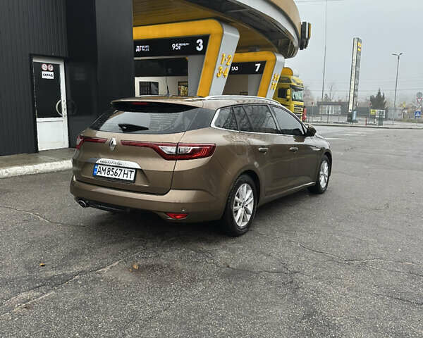 Коричневый Рено Меган, объемом двигателя 1.46 л и пробегом 246 тыс. км за 12199 $, фото 3 на Automoto.ua