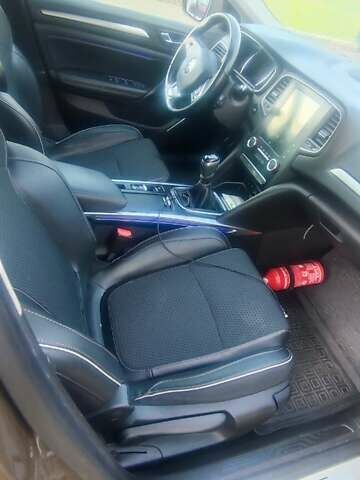 Коричневый Рено Меган, объемом двигателя 1.46 л и пробегом 300 тыс. км за 11952 $, фото 44 на Automoto.ua