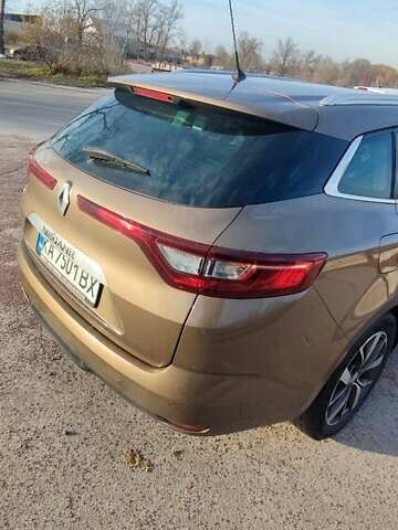 Коричневый Рено Меган, объемом двигателя 1.46 л и пробегом 300 тыс. км за 11952 $, фото 11 на Automoto.ua