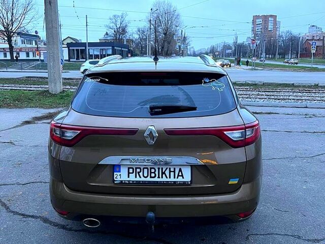 Коричневый Рено Меган, объемом двигателя 1.5 л и пробегом 227 тыс. км за 13000 $, фото 1 на Automoto.ua