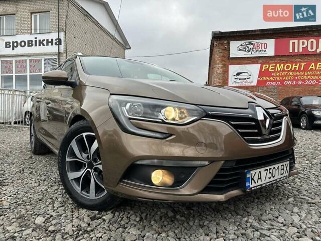 Коричневый Рено Меган, объемом двигателя 1.5 л и пробегом 302 тыс. км за 11950 $, фото 8 на Automoto.ua