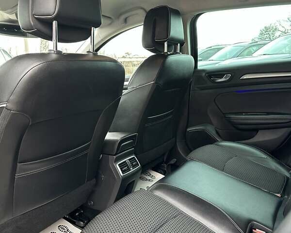 Коричневый Рено Меган, объемом двигателя 1.5 л и пробегом 302 тыс. км за 11950 $, фото 10 на Automoto.ua