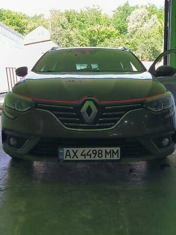 Коричневый Рено Меган, объемом двигателя 1.46 л и пробегом 227 тыс. км за 14000 $, фото 2 на Automoto.ua