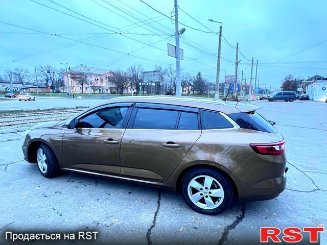 Коричневый Рено Меган, объемом двигателя 1.5 л и пробегом 227 тыс. км за 13000 $, фото 9 на Automoto.ua