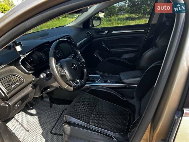 Коричневий Рено Меган, об'ємом двигуна 1.46 л та пробігом 214 тис. км за 15000 $, фото 16 на Automoto.ua