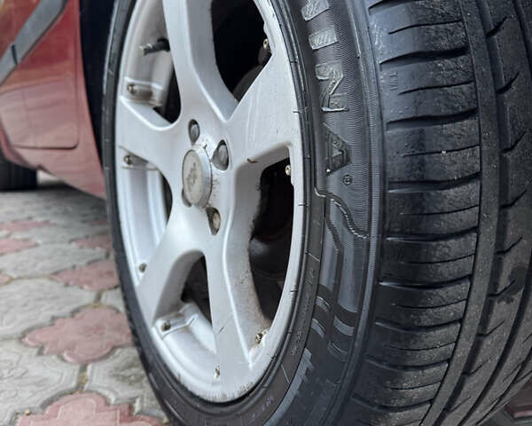 Красный Рено Меган, объемом двигателя 1.6 л и пробегом 160 тыс. км за 3350 $, фото 16 на Automoto.ua