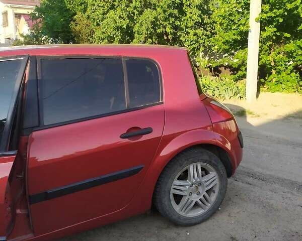 Красный Рено Меган, объемом двигателя 1.46 л и пробегом 284 тыс. км за 3500 $, фото 8 на Automoto.ua