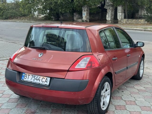 Червоний Рено Меган, об'ємом двигуна 1.6 л та пробігом 160 тис. км за 3350 $, фото 3 на Automoto.ua