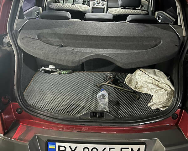 Красный Рено Меган, объемом двигателя 1.46 л и пробегом 262 тыс. км за 3400 $, фото 10 на Automoto.ua