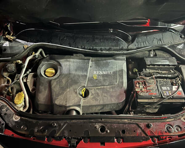 Красный Рено Меган, объемом двигателя 1.46 л и пробегом 262 тыс. км за 3400 $, фото 13 на Automoto.ua