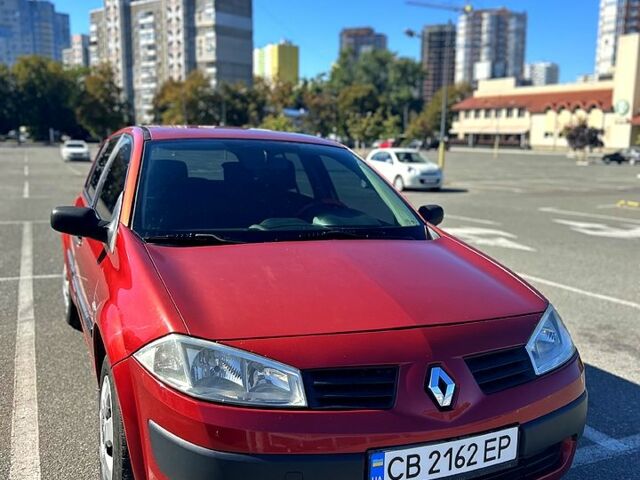 Красный Рено Меган, объемом двигателя 1.4 л и пробегом 280 тыс. км за 3700 $, фото 1 на Automoto.ua