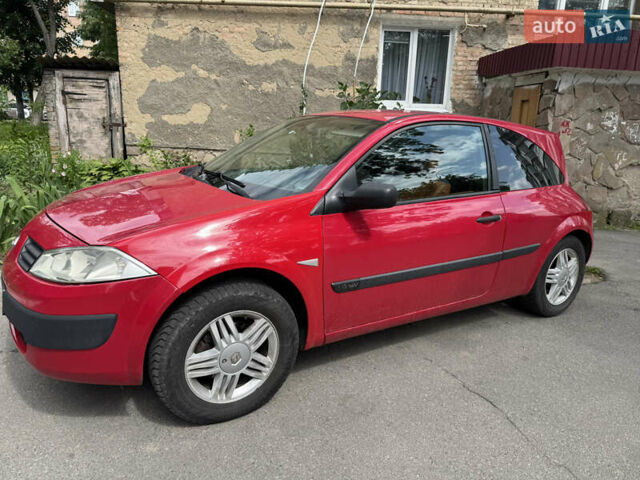 Красный Рено Меган, объемом двигателя 1.6 л и пробегом 285 тыс. км за 4500 $, фото 1 на Automoto.ua