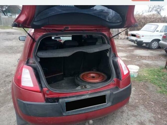 Червоний Рено Меган, об'ємом двигуна 1.39 л та пробігом 230 тис. км за 3400 $, фото 4 на Automoto.ua