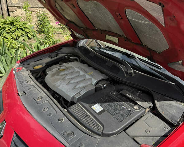 Красный Рено Меган, объемом двигателя 1.6 л и пробегом 285 тыс. км за 4500 $, фото 11 на Automoto.ua