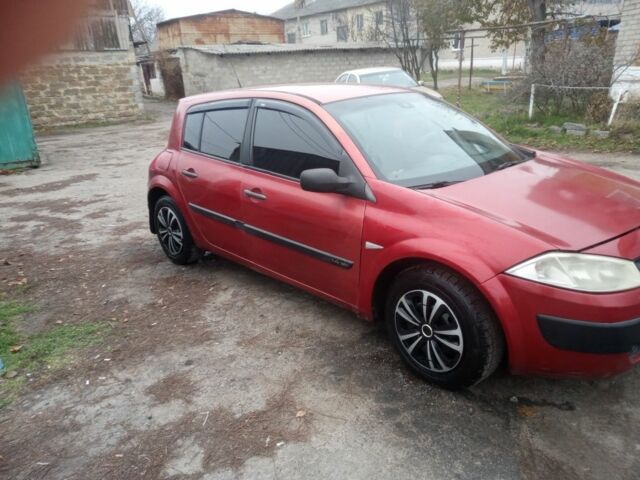 Червоний Рено Меган, об'ємом двигуна 1.4 л та пробігом 300 тис. км за 3300 $, фото 2 на Automoto.ua