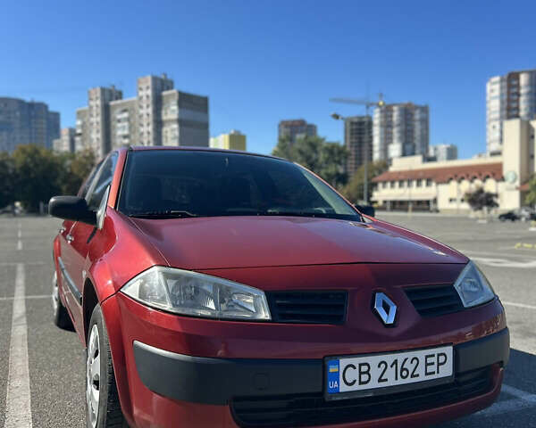 Красный Рено Меган, объемом двигателя 1.39 л и пробегом 288 тыс. км за 3000 $, фото 2 на Automoto.ua