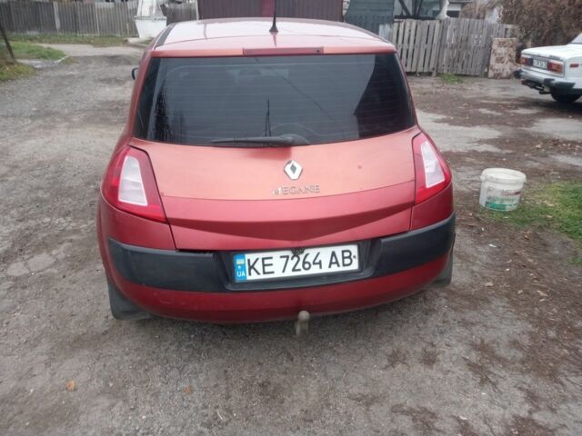 Червоний Рено Меган, об'ємом двигуна 1.4 л та пробігом 300 тис. км за 3300 $, фото 3 на Automoto.ua