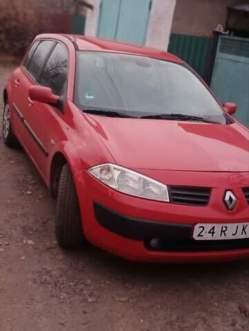 Красный Рено Меган, объемом двигателя 1.4 л и пробегом 219 тыс. км за 4900 $, фото 11 на Automoto.ua