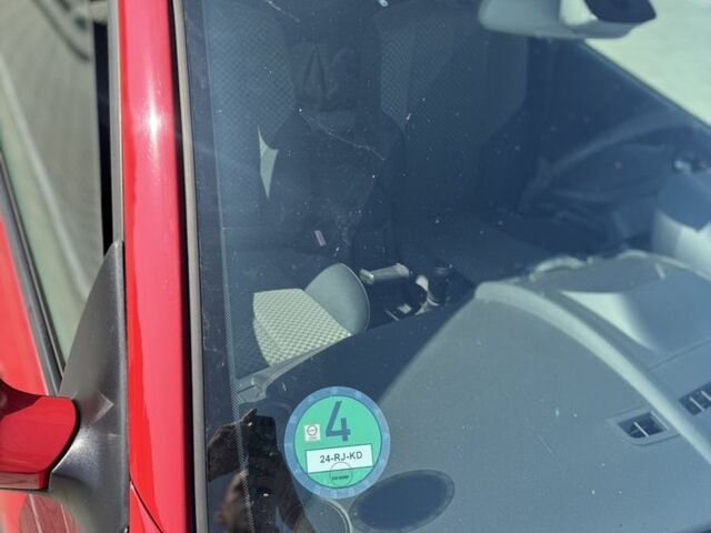 Красный Рено Меган, объемом двигателя 1.4 л и пробегом 221 тыс. км за 5000 $, фото 8 на Automoto.ua