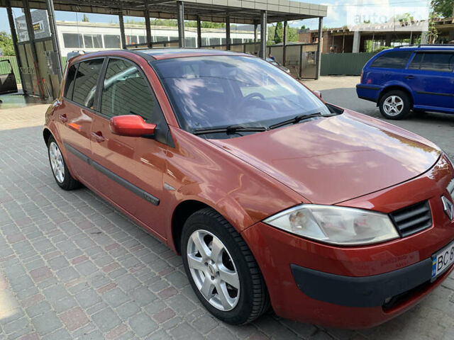Рено Меган 2005 в Хмельницком на Automoto.ua Красный Рено Меган, объемом двигателя 1.6 л и пробегом 360 тыс. км за 3999 $, фото 6 на Automoto.ua