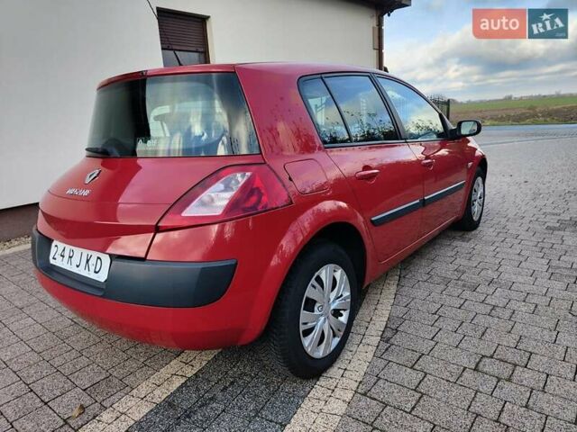 Красный Рено Меган, объемом двигателя 1.4 л и пробегом 219 тыс. км за 4900 $, фото 3 на Automoto.ua