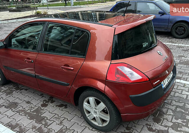 Червоний Рено Меган, об'ємом двигуна 1.6 л та пробігом 239 тис. км за 4700 $, фото 7 на Automoto.ua