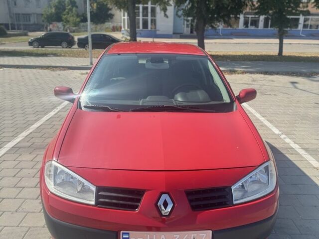 Красный Рено Меган, объемом двигателя 1.4 л и пробегом 221 тыс. км за 5000 $, фото 1 на Automoto.ua
