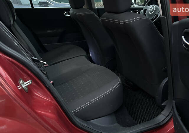 Червоний Рено Меган, об'ємом двигуна 1.6 л та пробігом 239 тис. км за 4700 $, фото 19 на Automoto.ua