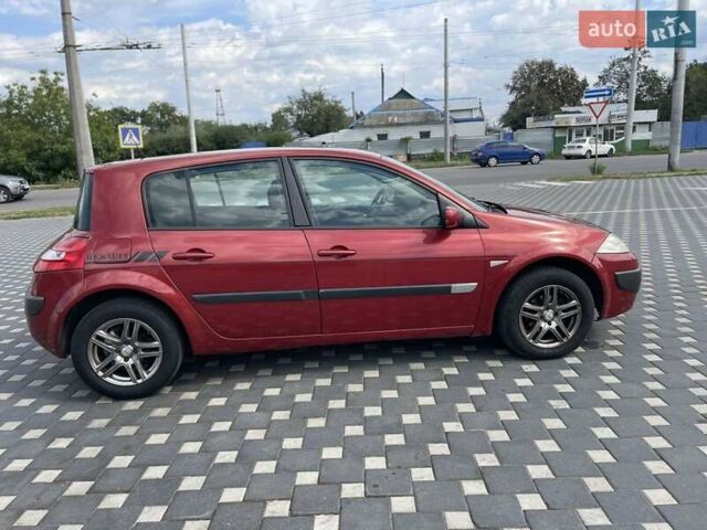 Красный Рено Меган, объемом двигателя 1.39 л и пробегом 280 тыс. км за 3200 $, фото 9 на Automoto.ua