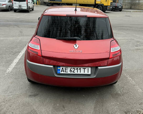 Червоний Рено Меган, об'ємом двигуна 1.87 л та пробігом 238 тис. км за 4700 $, фото 2 на Automoto.ua