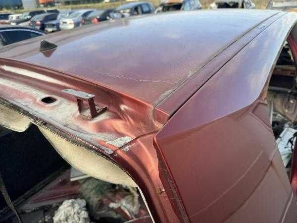 Красный Рено Меган, объемом двигателя 1.6 л и пробегом 300 тыс. км за 17061 $, фото 2 на Automoto.ua