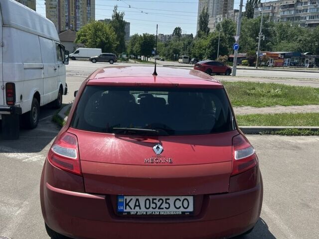 Красный Рено Меган, объемом двигателя 1.6 л и пробегом 318 тыс. км за 3500 $, фото 3 на Automoto.ua