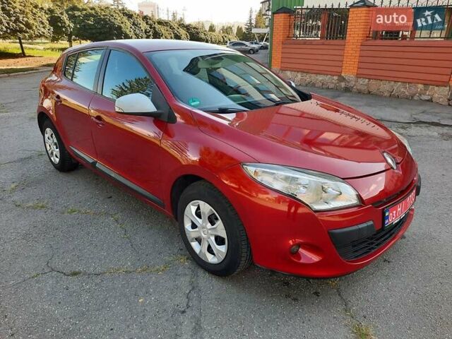 Червоний Рено Меган, об'ємом двигуна 1.6 л та пробігом 223 тис. км за 7500 $, фото 16 на Automoto.ua