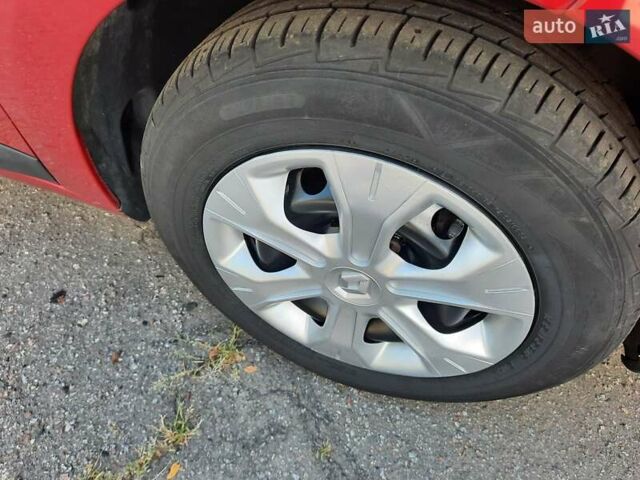 Червоний Рено Меган, об'ємом двигуна 1.6 л та пробігом 223 тис. км за 7500 $, фото 82 на Automoto.ua