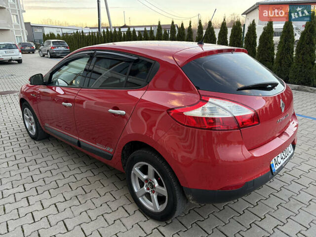 Червоний Рено Меган, об'ємом двигуна 1.5 л та пробігом 217 тис. км за 7150 $, фото 5 на Automoto.ua
