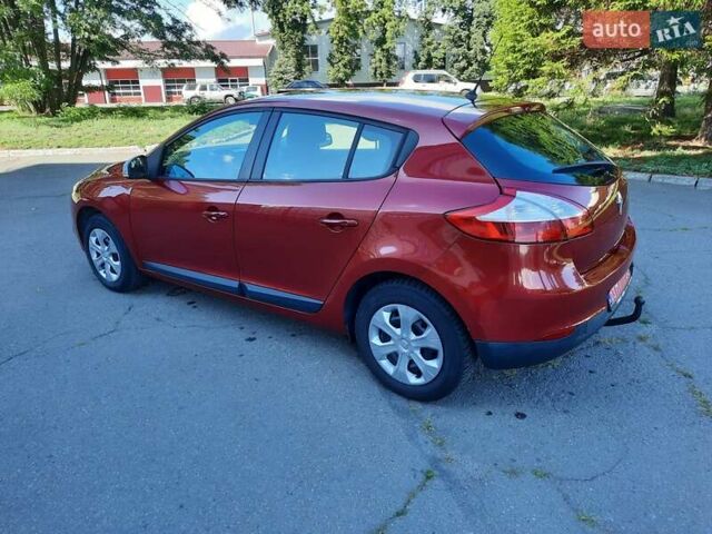 Червоний Рено Меган, об'ємом двигуна 1.6 л та пробігом 223 тис. км за 7500 $, фото 7 на Automoto.ua