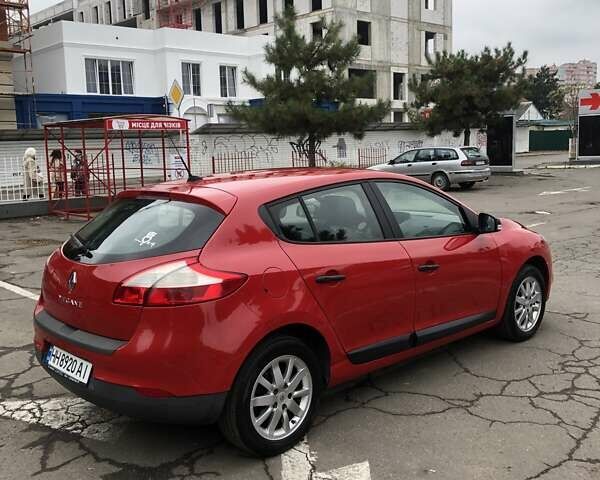 Червоний Рено Меган, об'ємом двигуна 1.6 л та пробігом 176 тис. км за 6799 $, фото 6 на Automoto.ua
