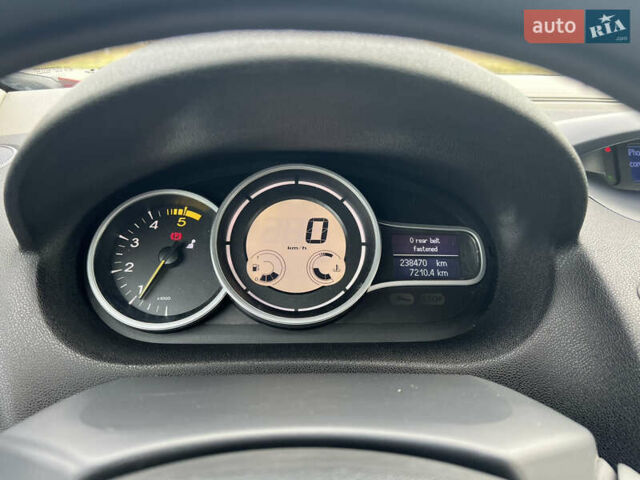 Червоний Рено Меган, об'ємом двигуна 1.5 л та пробігом 238 тис. км за 6500 $, фото 20 на Automoto.ua